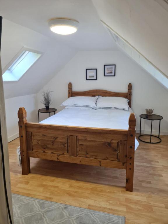Fisherman Cottage - ideal for Trades and couples part of Langley Serviced Apartments Has outside steps - Chambres d'hôtes Wick