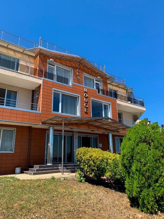 Villa Rouge - Apartment Victoria - Chambres d'hôtes Sozopol