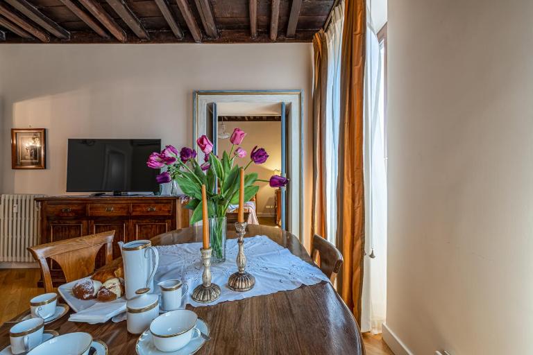 Dimora Coronari - B&B Roma