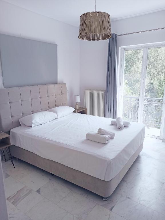 Levante Breeze - B&B Xirokastello