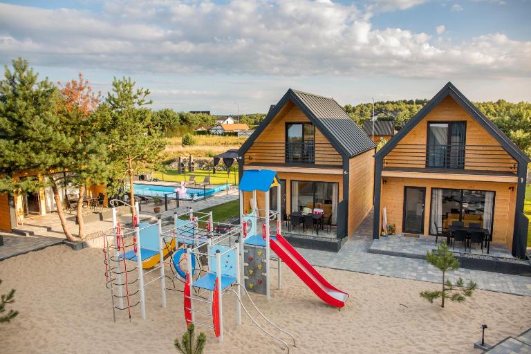 Huśtawka i Hamak - Domki z basenem nad morzem Ustka - Chambres d'hôtes Ustka