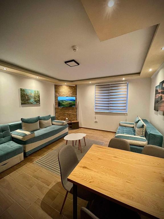 Beli Vuk - B&B Kopaonik