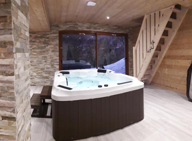 Chalet cocody jacuzz - B&B Jausiers