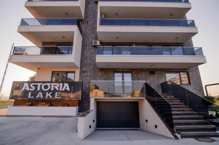 Mamaia Nord-Astoria Lake-Studio - B&B Mamaia