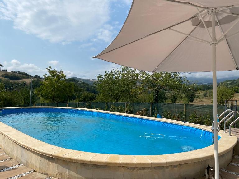 Sun Sonia casa - B&B Sarnano