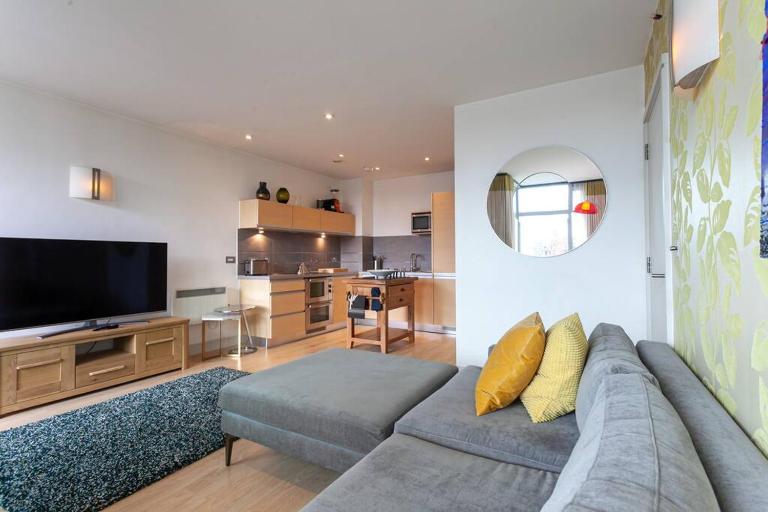 1 Bed Deansgate Flat Free Parking - B&B Manchester