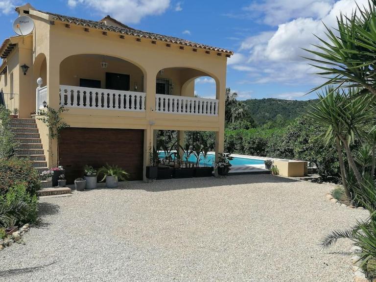 Villa Isabelle - Ferienwohnung Barraca de Aguas Vivas