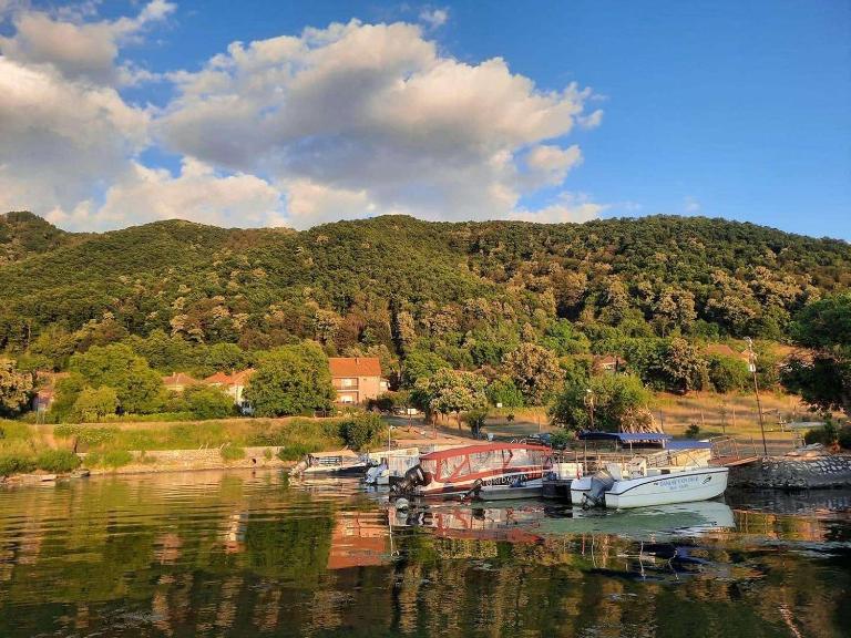 Smeštaj Zeka Tekija - B&B Tekija