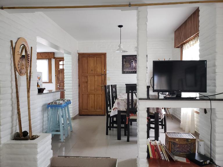 Cómodo departamento a 2 cuadras del mar. - Chambres d'hôtes Puerto Madryn