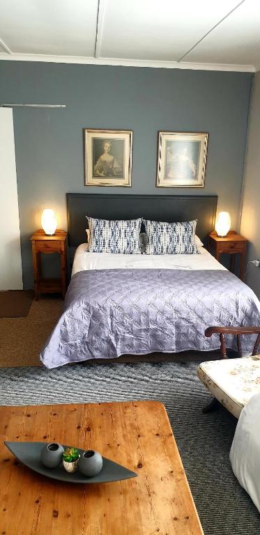 The Sun Room - B&B Graaff Reinet