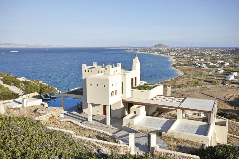 Tower Resort Naxos Island - Chambres d'hôtes Pláka