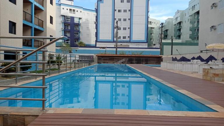 Ubatuba-Praia Grande 2 ar, internet , elevador, piscinas, vista mar, 120 m praia - Ferienwohnung Ubatuba