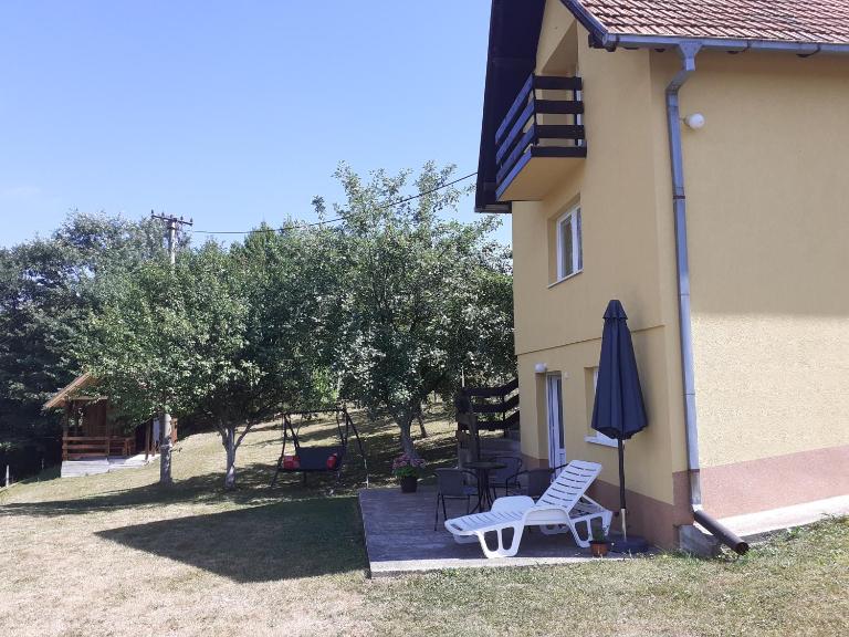 Lepa kuca Tara Kremna - B&B Kremna