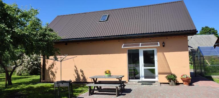 Kaltenes Liepziedi - B&B Roja