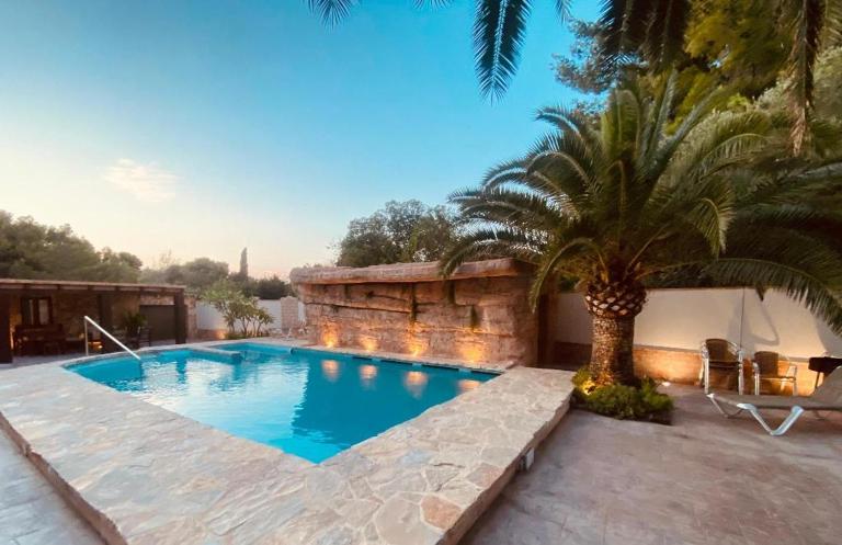 Apartamentos Montgò - B&B Denia