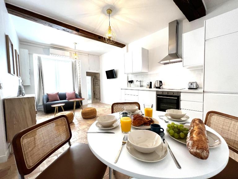 La Duchesse - Grand Appartement - Avec Climatisation - Ferienwohnung Dijon