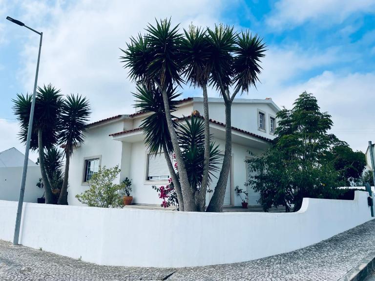 Casa do Canto - Uma casa no campo, perto da praia. - Bed and Breakfast Óbidos