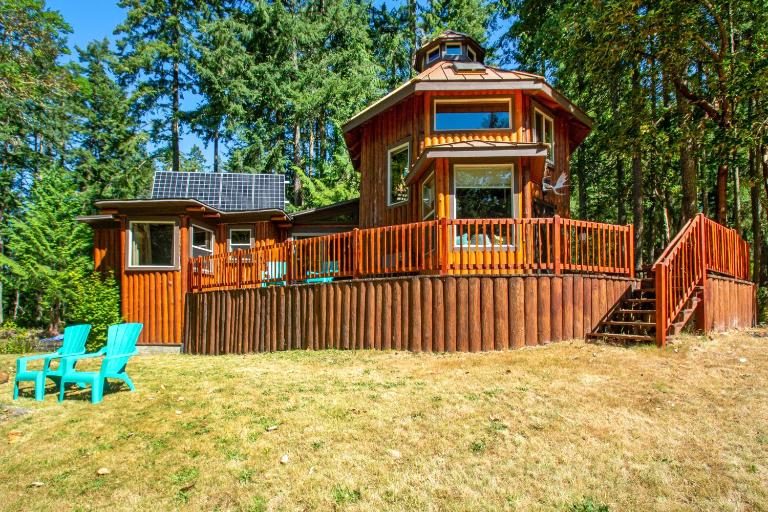 Gummy Bear - B&B Sequim