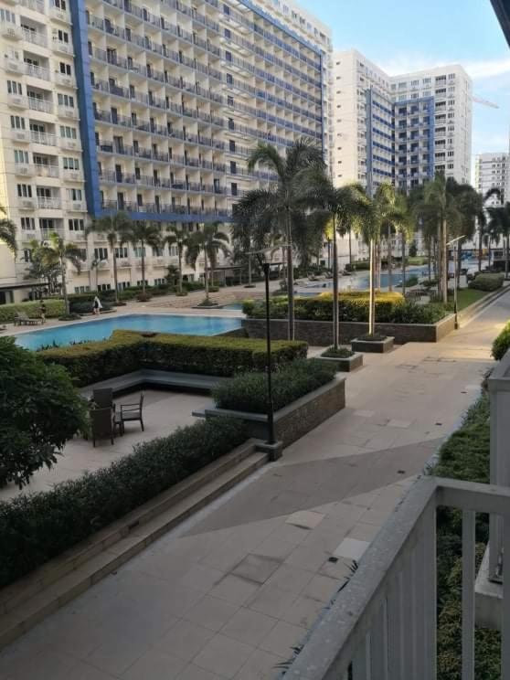 Bliss Staycation at Sea Residences by John - B&B Manila