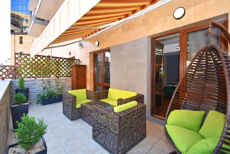 Yerevan4you Terrace - Bed and Breakfast Jerevan