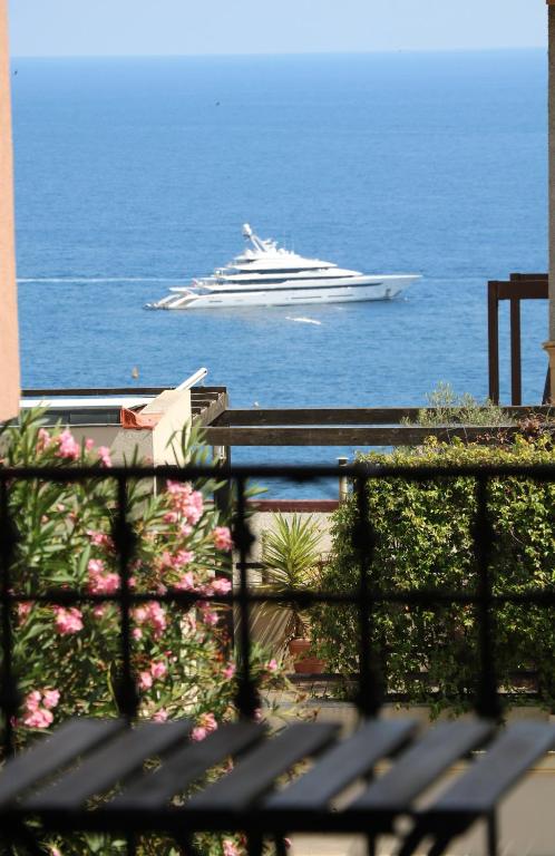 Casa Juturne 22, proximité Monaco - B&B Beausoleil