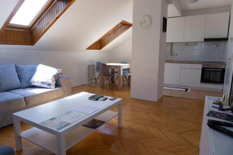 Apartment Sunshine - Bed and Breakfast Sombor