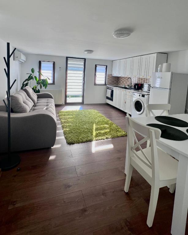 Lovely loft - Ferienwohnung Klausenburg