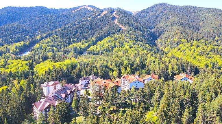 Borovets Ski&Spa Studio - Semiramida Garden A16 - B&B Borovets