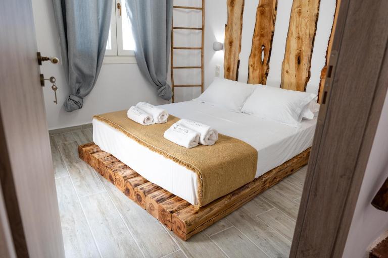 ONAR LUXURIES - Ferienwohnung Ermoupoli