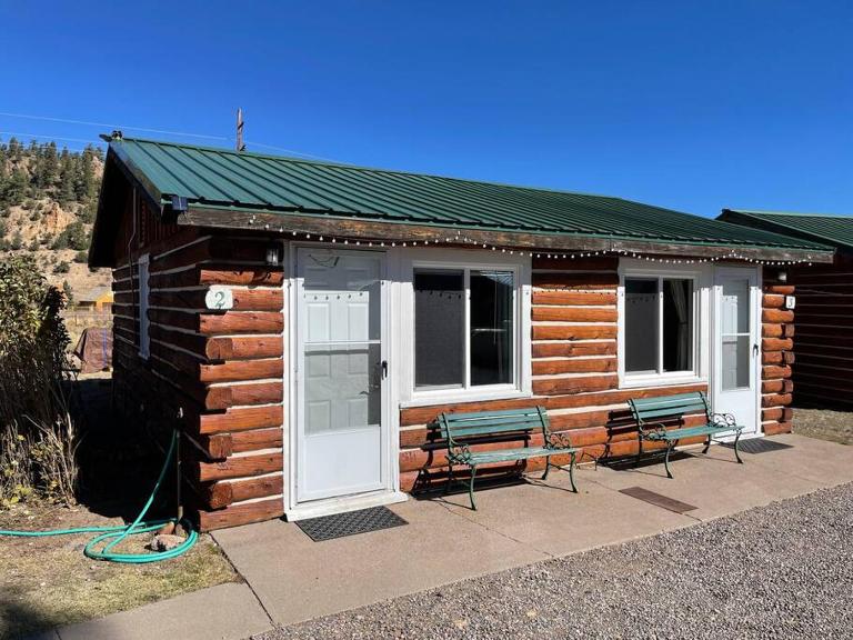 Cozy cabin #2 at Aspen Ridge Cabins - B&B South Fork