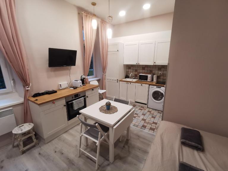 Goldcentral Apartments Akacfa Studios - Chambres d'hôtes Budapest