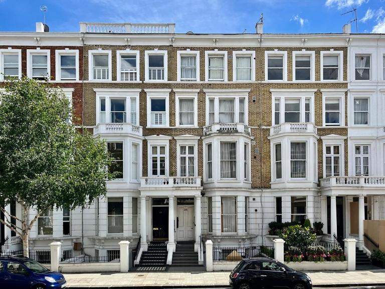 Imperial Earls Court Apartments - B&B London
