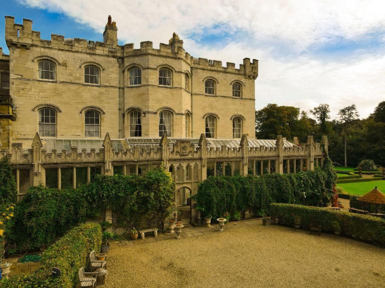 The Castle By Group Retreats - Ferienwohnung Hartlepool