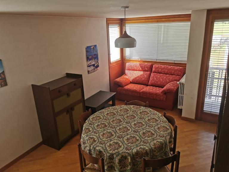Homey Apartment in the heart of Cervinia - Chambres d'hôtes Breuil