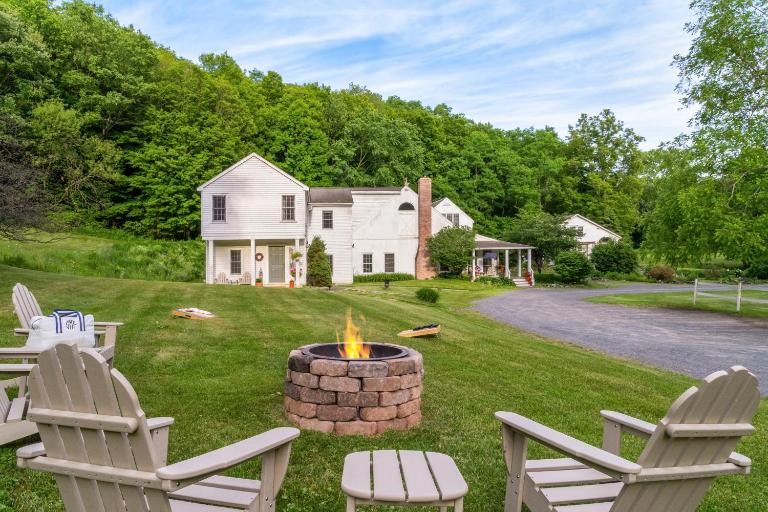 Inn at Silver Maple Farm - B&B East Chatham