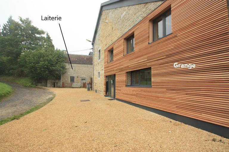 Gite MontBleu - 2 holiday houses - La Laiterie & La Grange - B&B Sprimont
