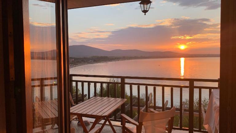 Sunset View Studio - Ferienwohnung Sosopol