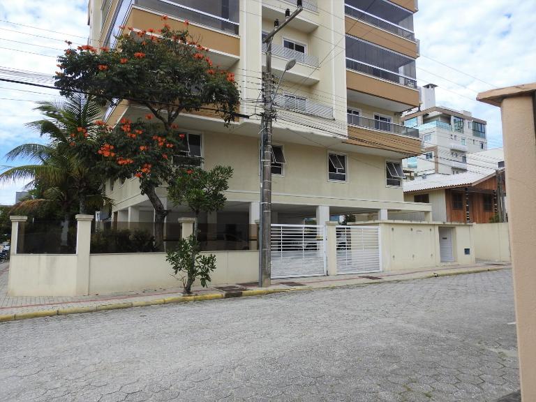 Apartamento Evora 300m da Praia - B&B Bombinhas