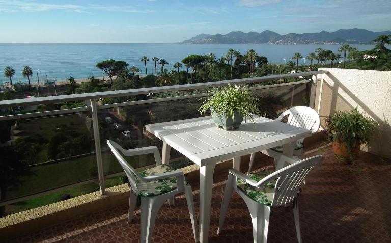Apartment Montmorency - Ferienwohnung Cannes