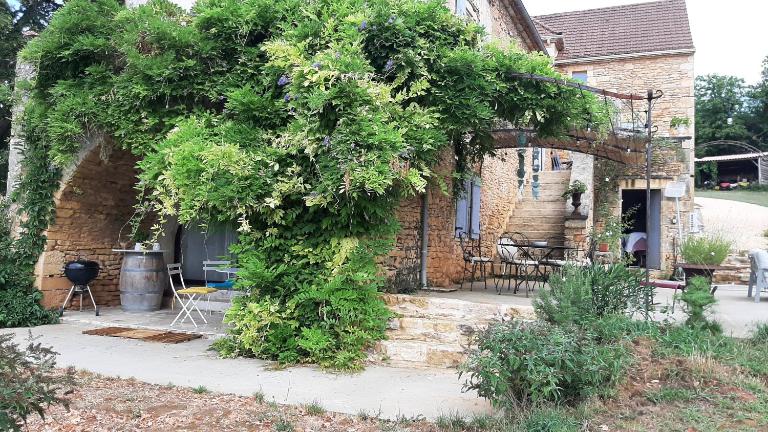 Charmant studio dans maison d'hôte dans un écrin de verdure - B&B Saint-Martin-le-Redon