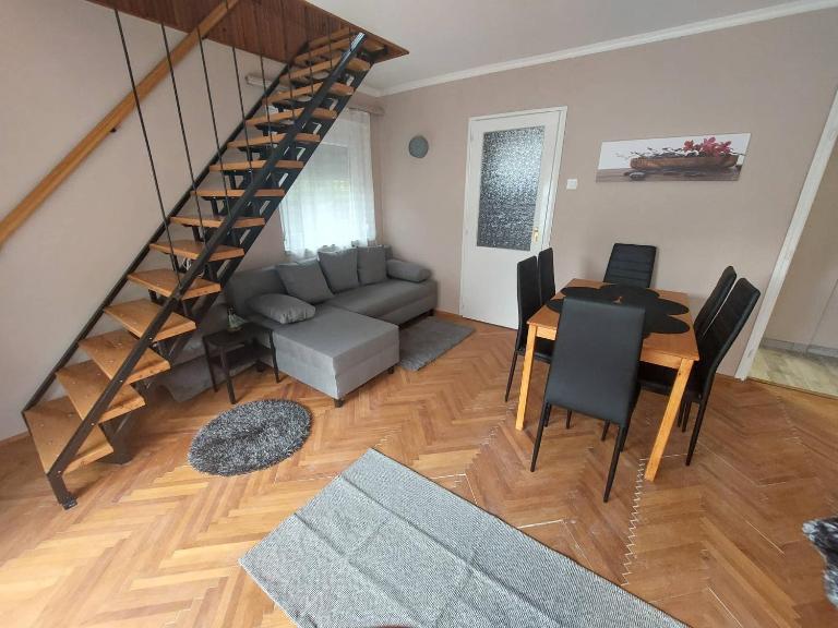 Cinke Üdülőház - B&B Tiszakécske