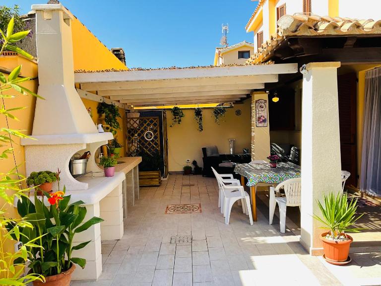 Villa Kate Pula Sardegna - B&B Pula