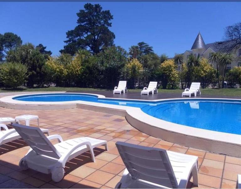 Elegante apto a metros del Shopping 2 dorm - B&B Punta del Este