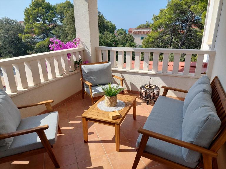 Pinea Sol - B&B Brodarica