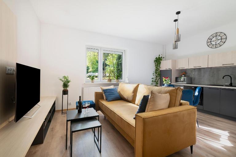 Easy Rent Apartments - Kosmos, 24h Check-in - B&B Lublin