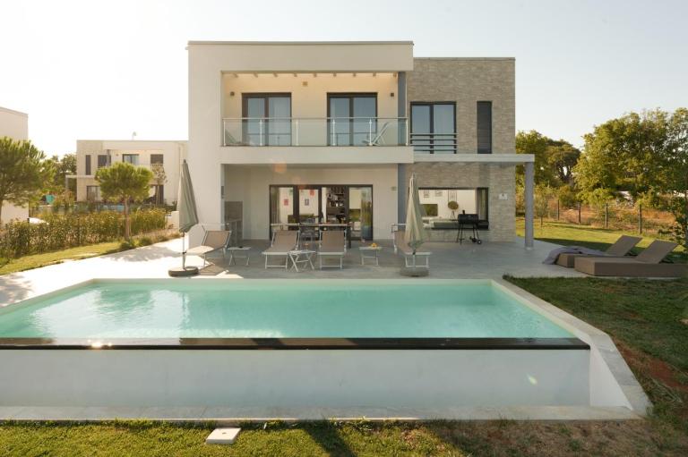 Sea View Villa Monte Alba - B&B Peruški