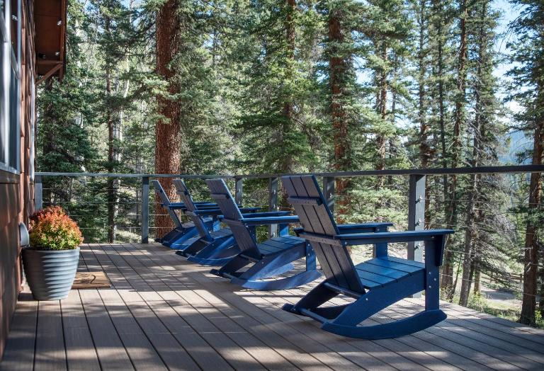 Carson Cabin - King Beds, Mountain Views, Mins to Town - B&B Red River