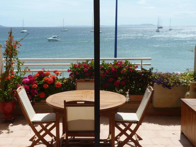 Résidence Bona vue mer panoramique - B&B Hyères