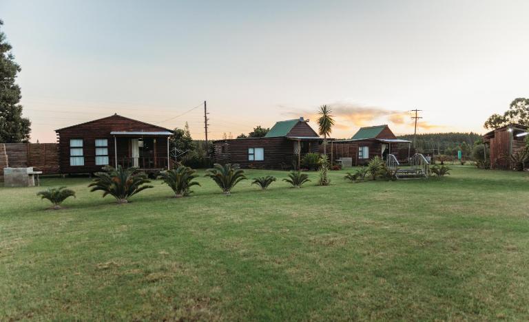 Amperda Log Cabins - B&B Bergheim