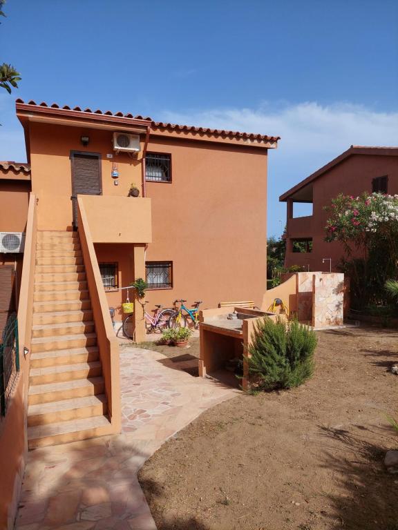 Villetta a 350 m dal mare - B&B Costa Rei